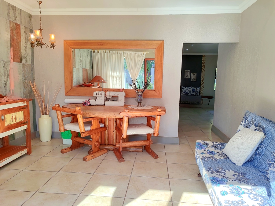 6 Bedroom Property for Sale in Doringkruin North West